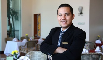 Restaurant manager AdobeStock_17257332