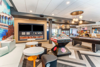 MSNCBRU Lobby-Playing Area