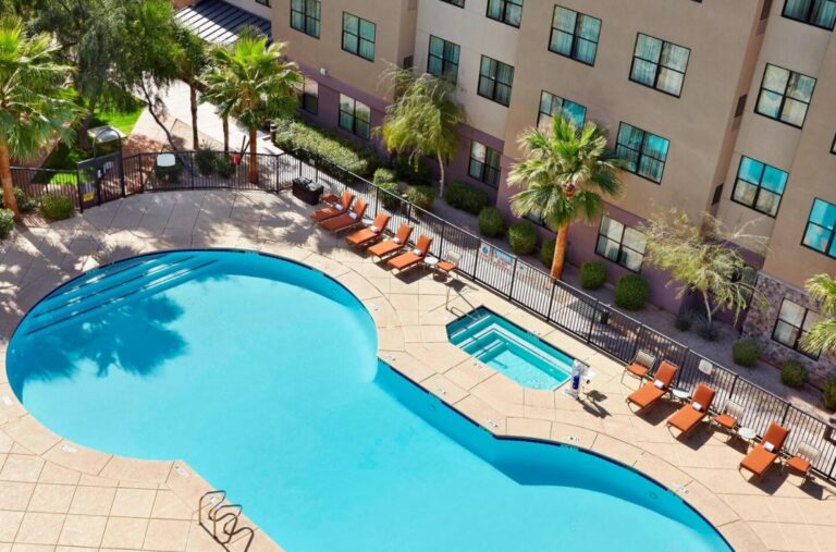 VLVT 2501 JAN 2025 NCG Hospitality