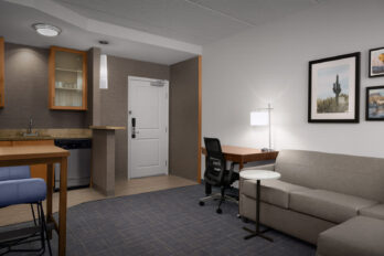 PHXRB_AZ_HAPPYVALLEY_RI_STDO_312_STUDIOKING_REVERSE