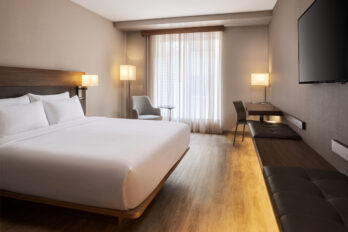 A C Madison Hotel (MSNAC) by Marriott Hotels and Resorts